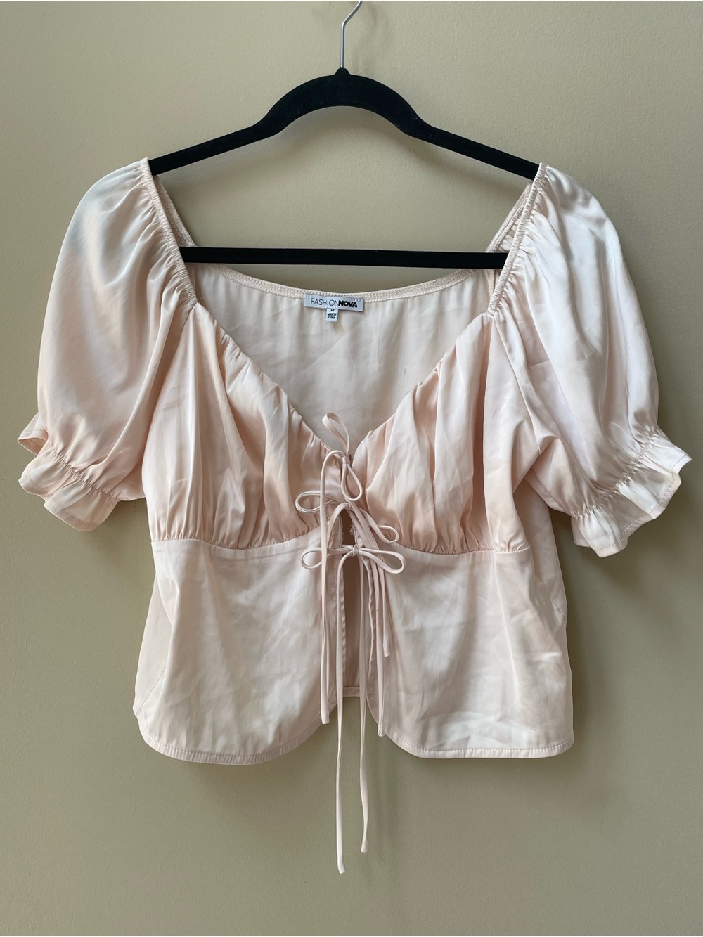 Fashion Nova Light Chanoagne Tie-Front Puff Sleeve Blouse